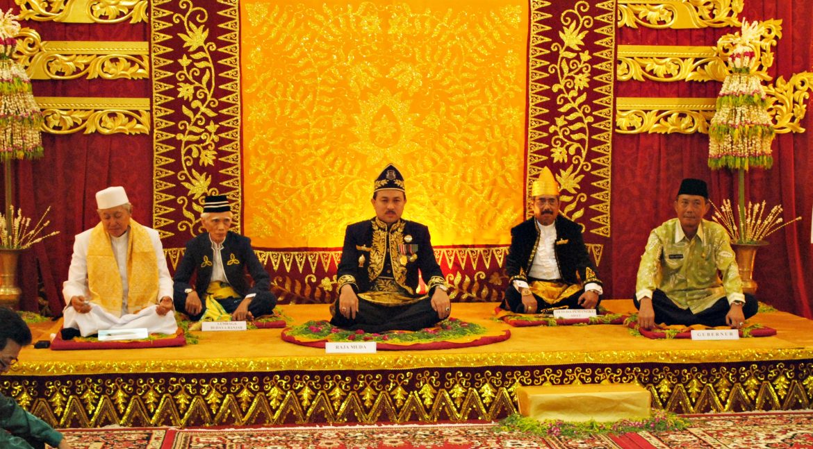 Membangkitkan Kesultanan Banjar Tidak Sama Sekadar Meneruskan