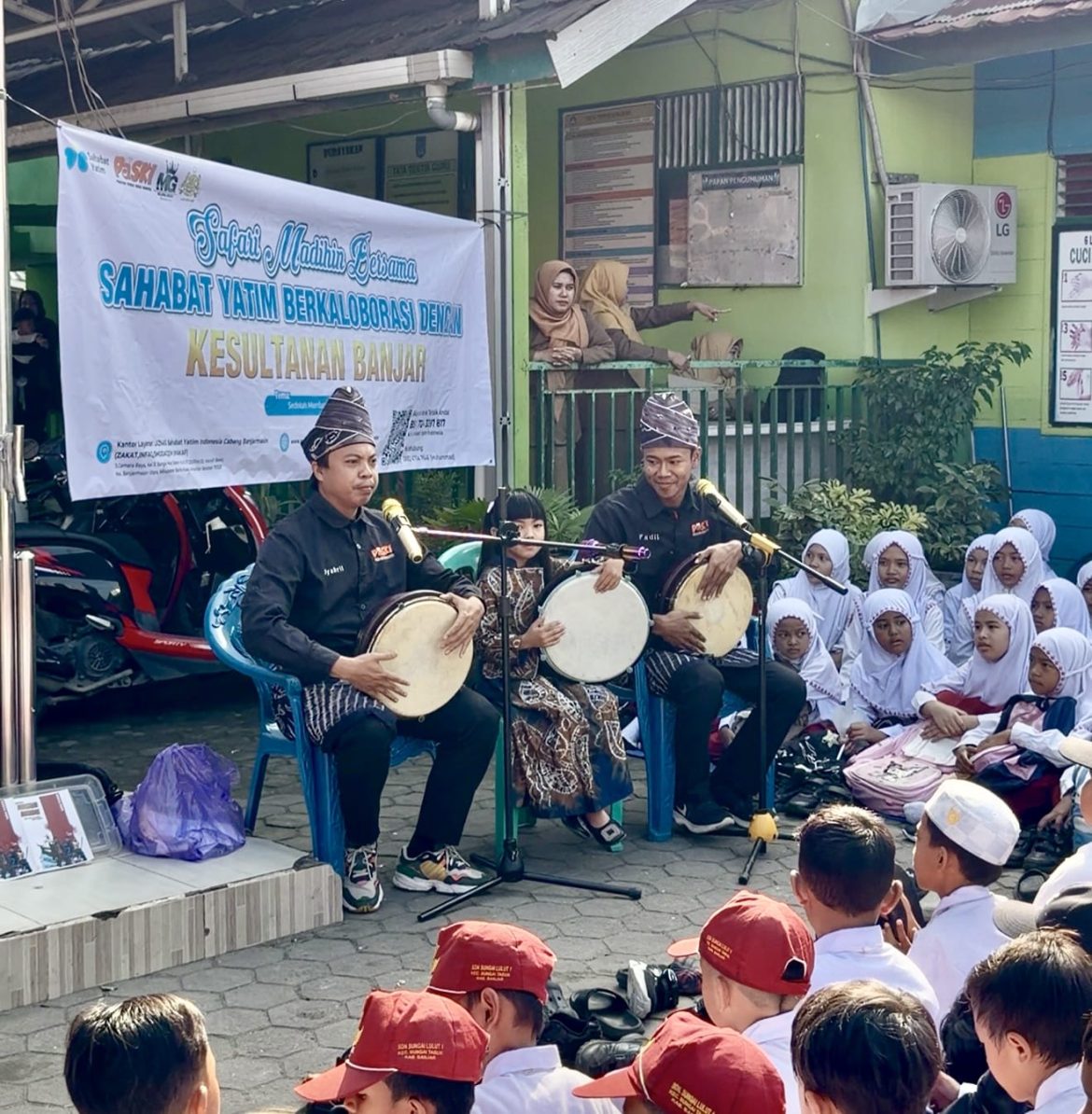 Kesultanan Banjar Kunjungi SDN Sungai Lulut 1
