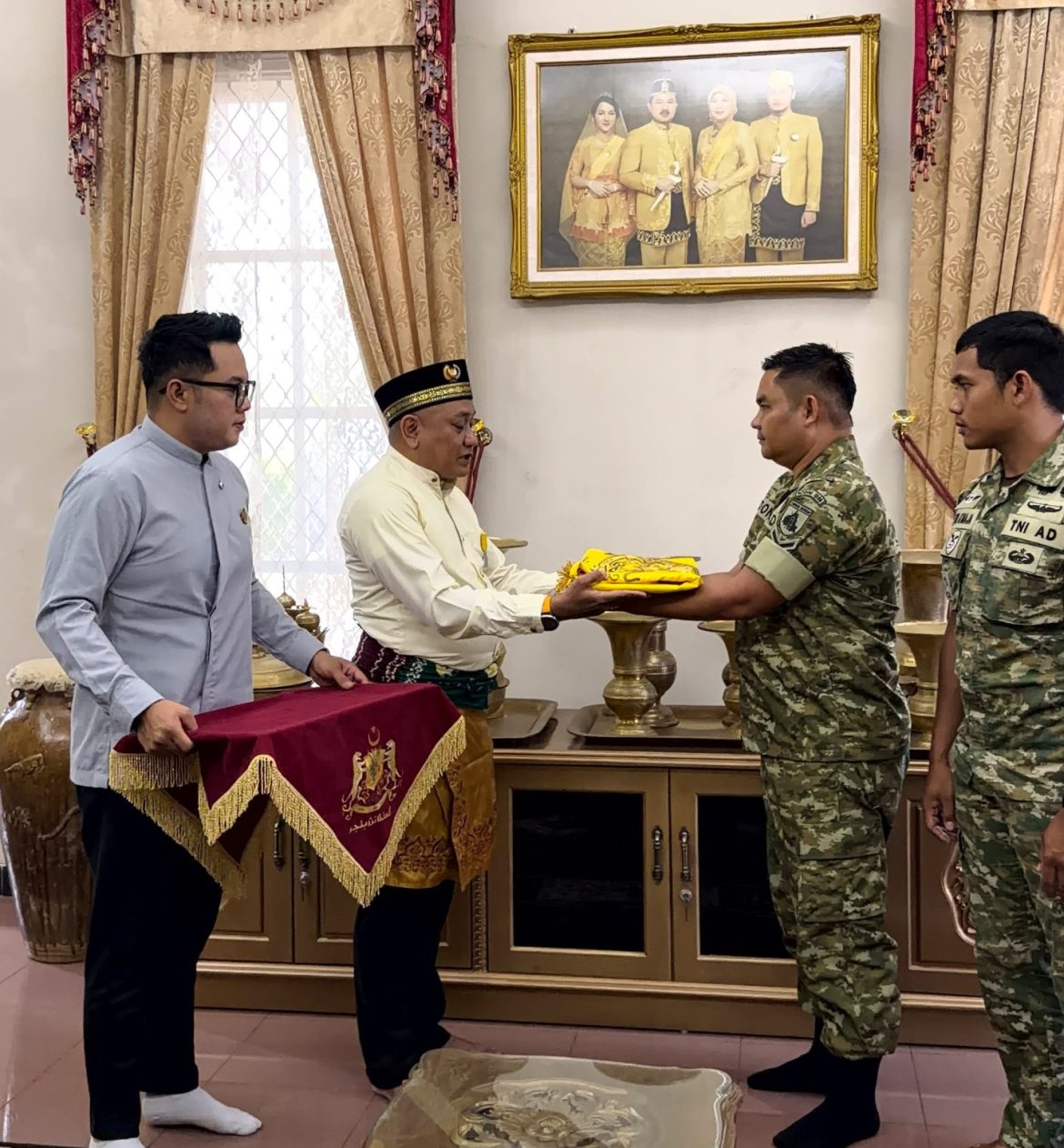 Pataka Kesultanan Banjar Menuju Istana Negara